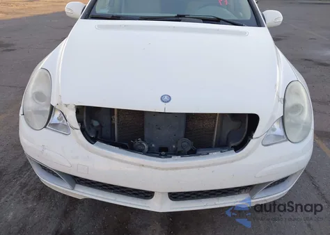 2006 Mercedes-Benz R 350 4Matic z USA, uszkodzony, nr VIN 4JGCB65E26A010042